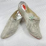 Babuchas con cuña plateado